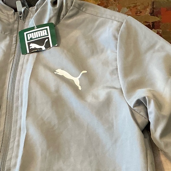 PUMA - Windbreaker NWT - Picture 3 of 12
